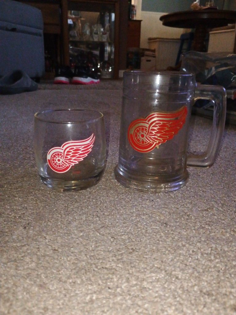 2 Detroit Red Wings Cups