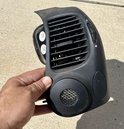 Porsche Boxster Passenger Vent