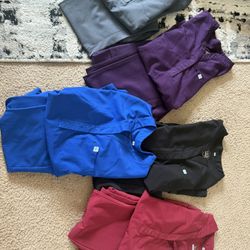 Woman’s Scrubs