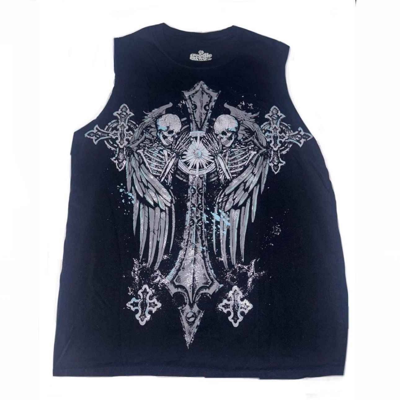 Goodie Two Sleeves Gothic Skull Cross Sleeveless Tee XL (Fits L) – Grunge Y2K Punk Rock Graphic Shirt Emo Alt Streetwear Gothcore Top