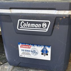 XL Coleman COOLER