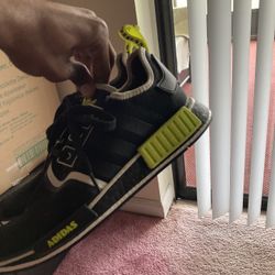 Addias NMD R1