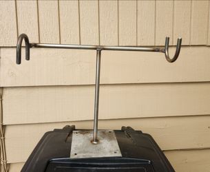 Meatline rod holder