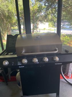 Gas grill