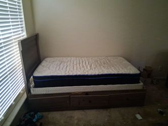 Twin bed