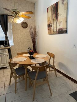 Modern Dining Table With 4 Chairs