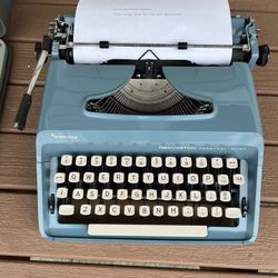 Mid Century 1960s Rare Cursive Script Manual Remington Personal Riter Typewriter 