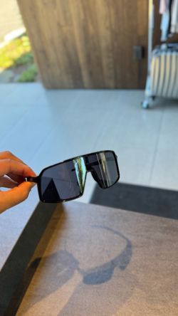 Oakley Sutro