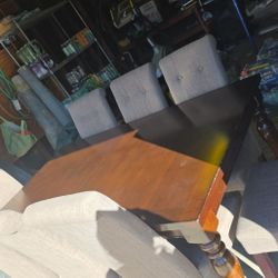 Comedor de 8 sillas.