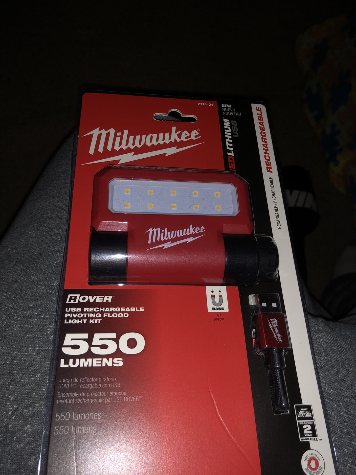 Milwaukee 550 Lumens Led Light