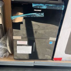 Dehumidifier 