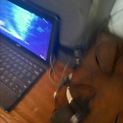 Microsoft  surface  Pro Tablet  /Laptop   I will sell the highest bidder make a bid