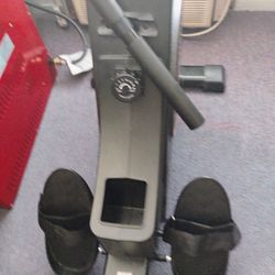 Rowing Machine 