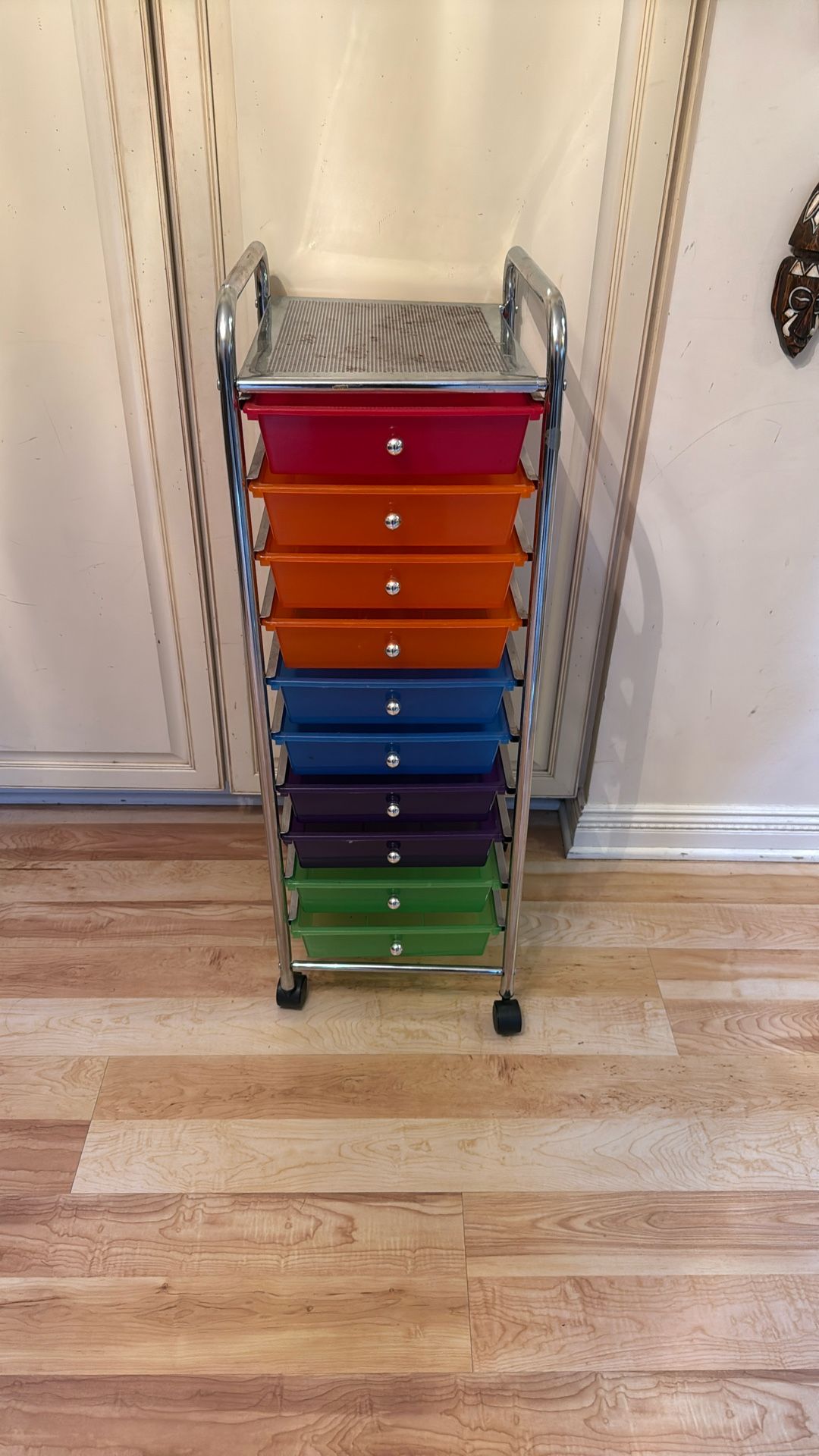Free Multi Color Shelf