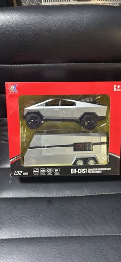 1:32 Die-Cast Cybertruck with Trailer Toy Set