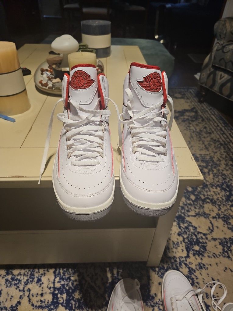 Jordan retro two's High Top