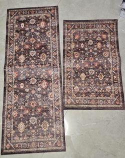 6 Area Rugs