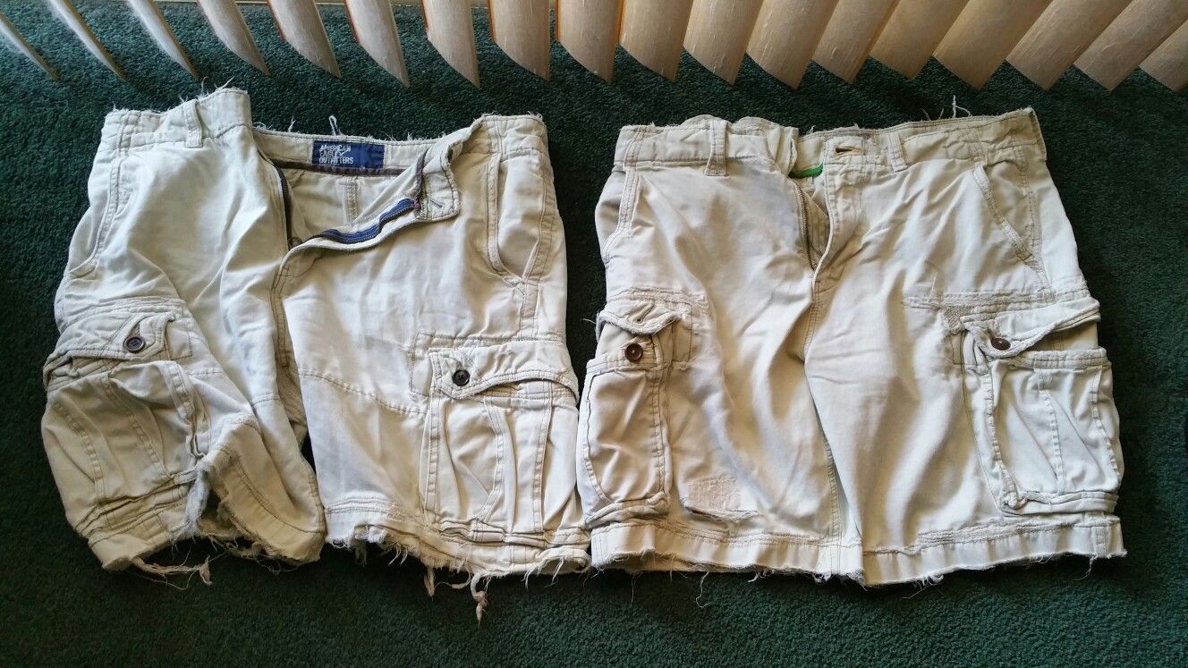 1999/2000 American Eagle Outfitter cargo shorts