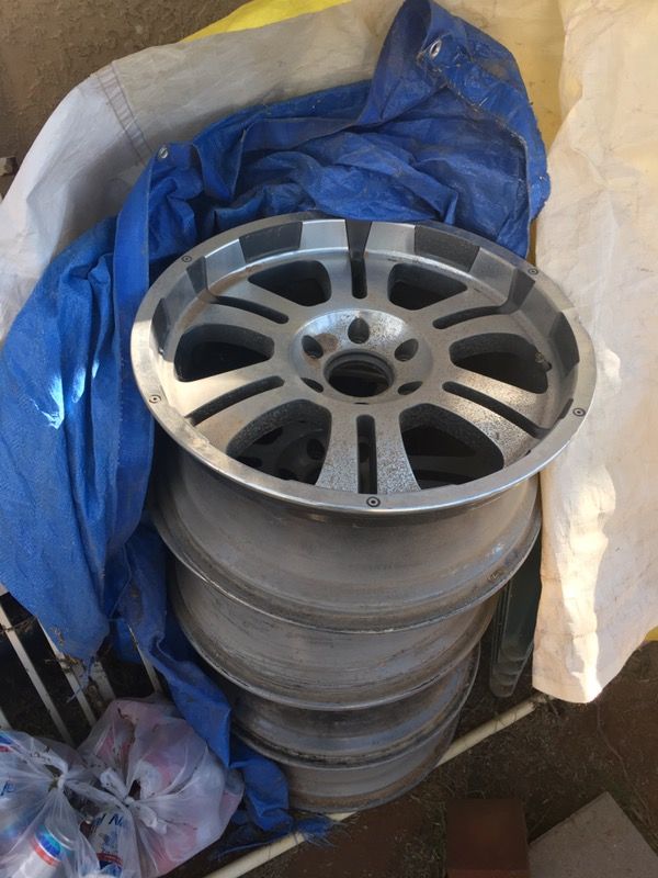 20 in MB Motoring predator Rims 6 Lug