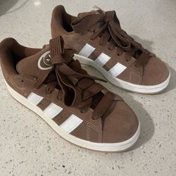 Brown Adidas Campus 00s