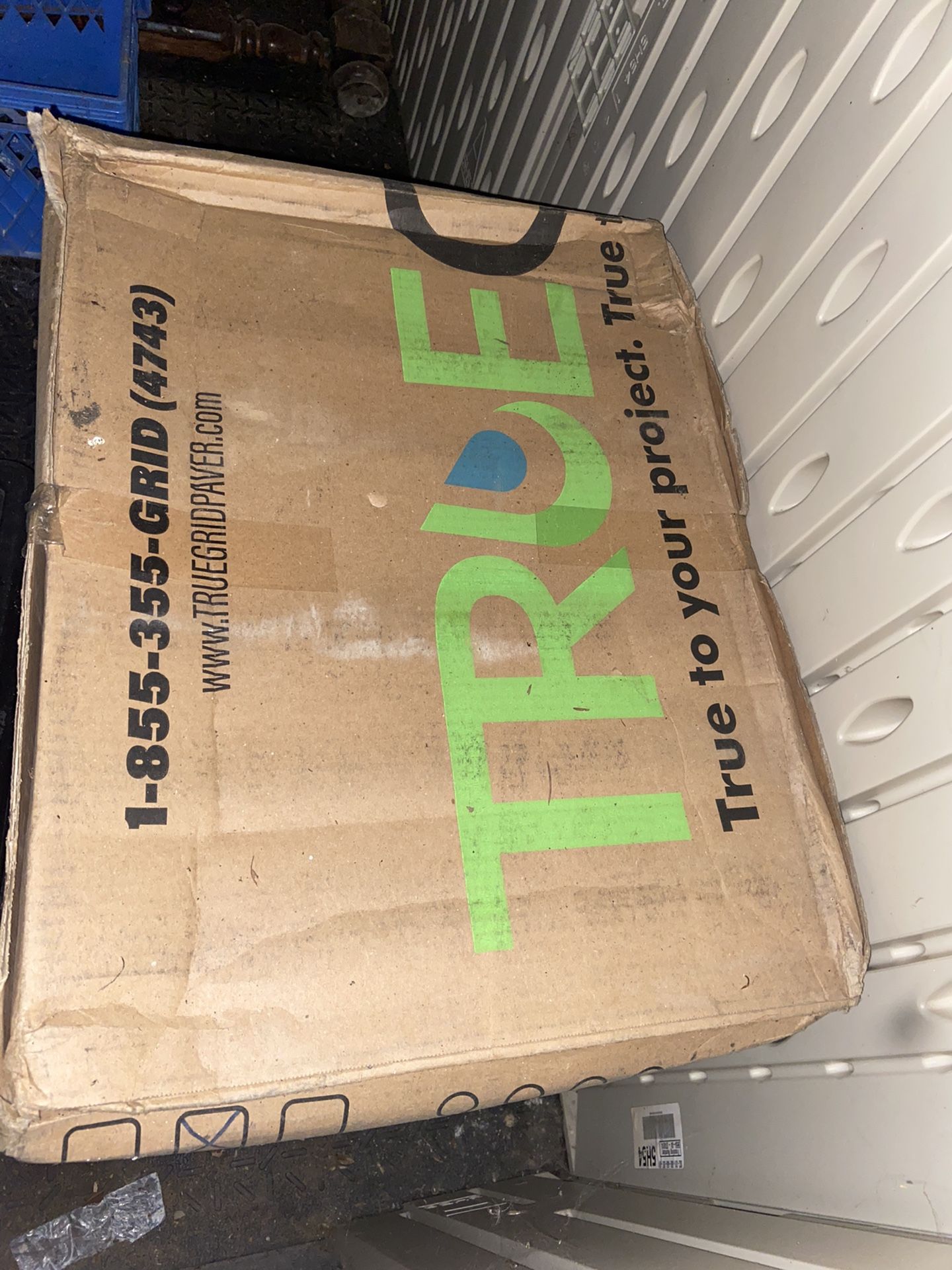 TrueGridPaver.com box of ecoLite pavers