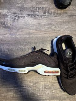 Nike Air Max Plus Sneakers