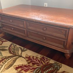 Coffe Table With Drawers