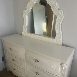 Beautiful Full size Princess Bedroom Set