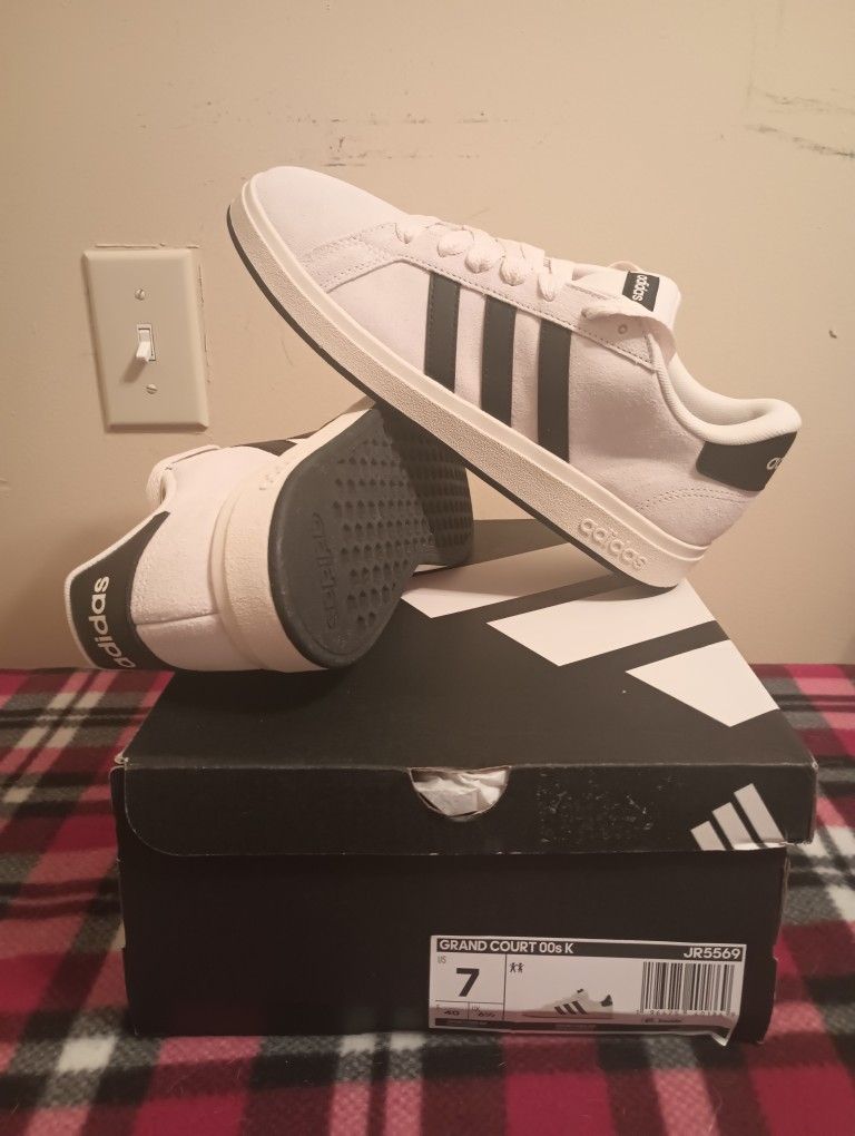Adidas Grand Court