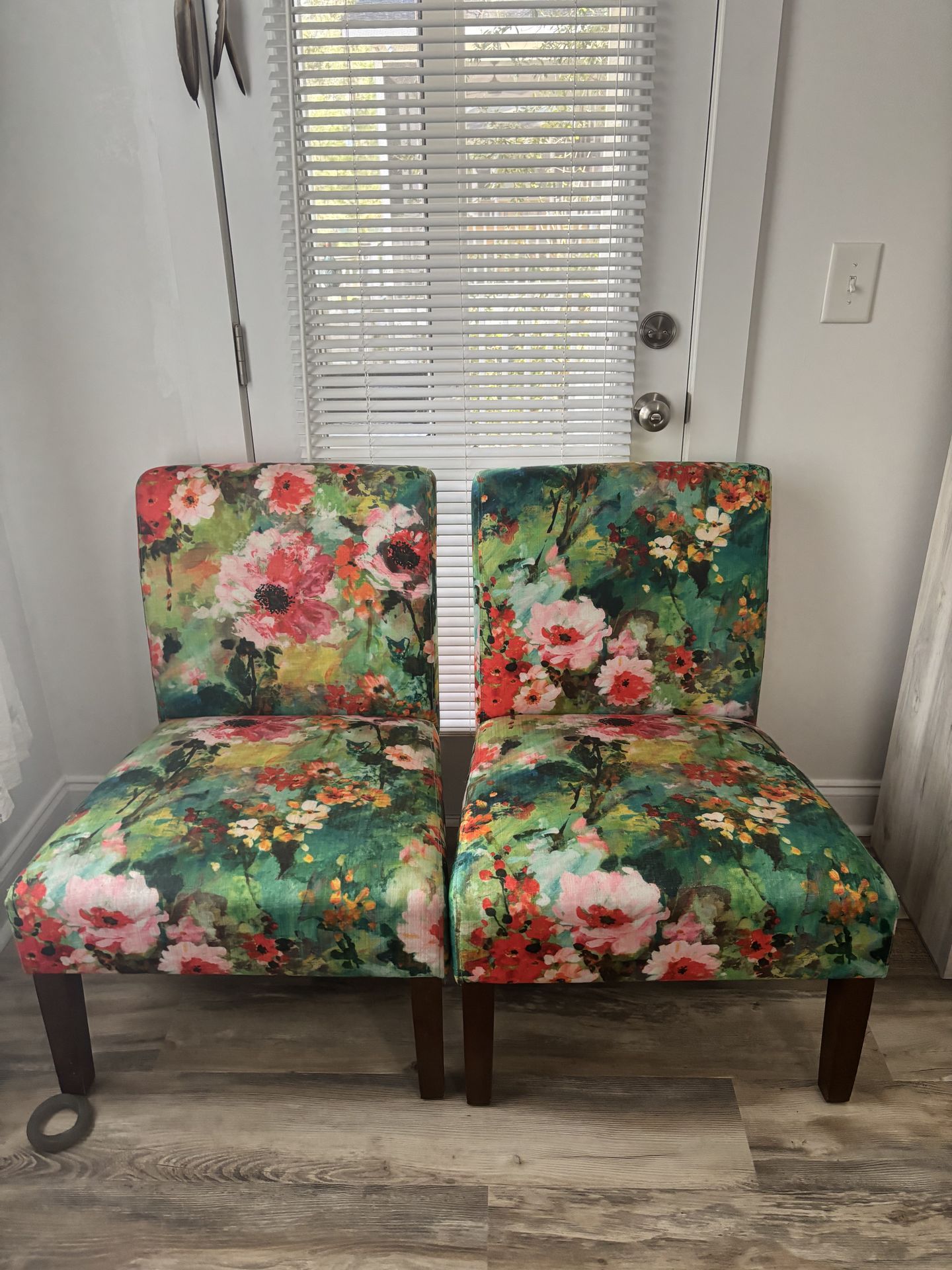 2 chairs