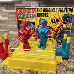 Mattel Games Rock 'Em Sock 'Em Robots Kids Game