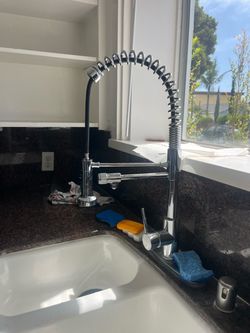 23” Kraus Kitchen Sink Faucet excellent condition