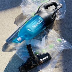 New Makita 18v LXT Handheld Cordless Vacuum (Tool-Only) 
