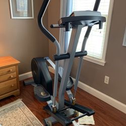 NordicTrack Elliptical CXT 910 Workout Equipment