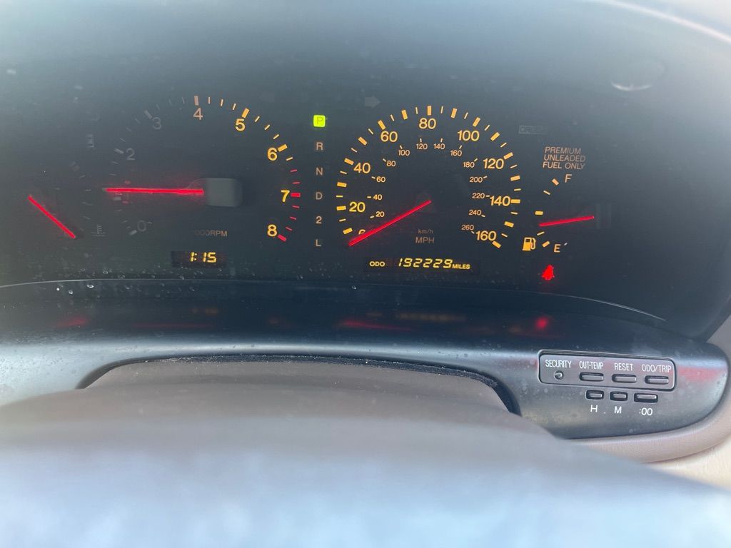 1996 LEXUS SC 300