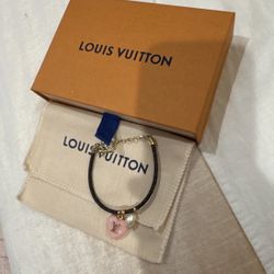 Louise Vuitton Bracelet 