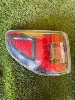 2015 GMC Acadia Left/Driver Side Tail Light