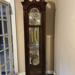 New Howard Miller Benjamin Floor Clock