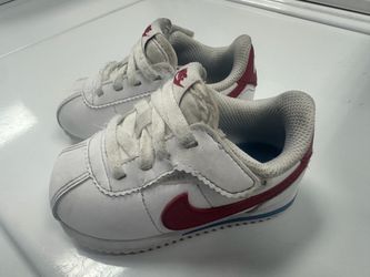 Toddler shoes size 5