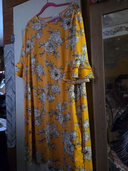 Yellow floral 2xl dress