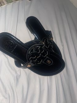 tory burch sandals size 7 no box