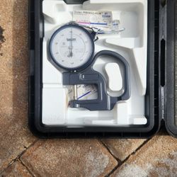 Surface Roughness Micrometer