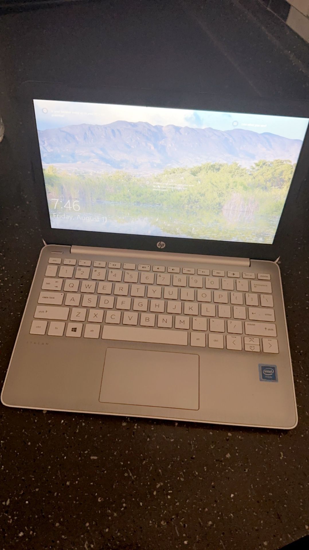 Mini HP Laptop