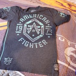 Xl  American  Fighter 