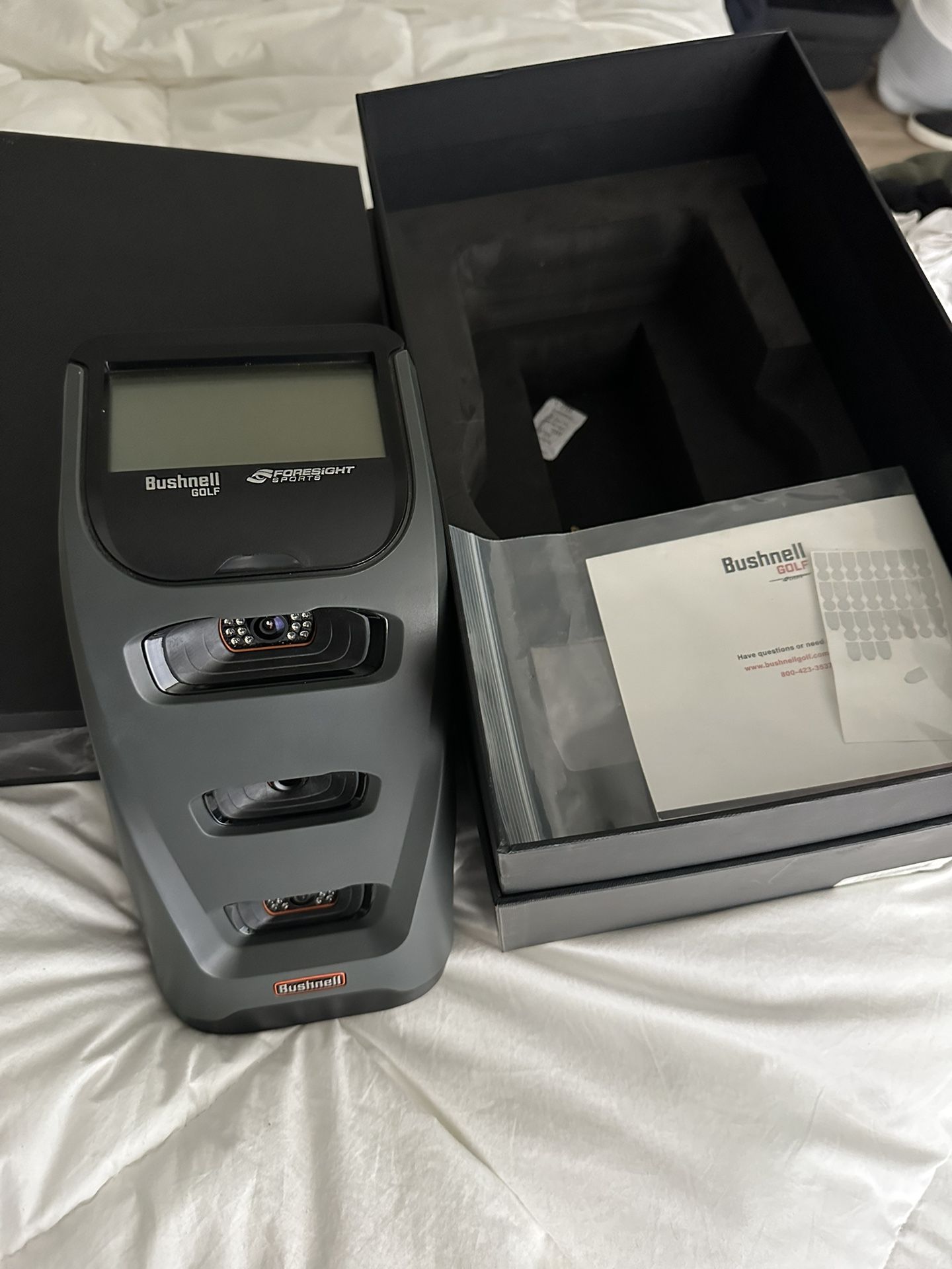 Bushnell Launch Pro - Foresight GC3 Professional Launch Monitor/simulator