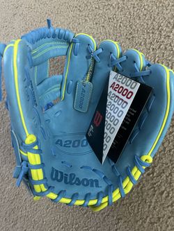 Wilson A2000 glove