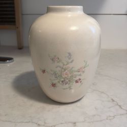 Vintage Arnel’s Pottery Vase 