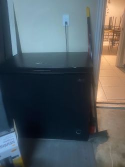 Deep freezer