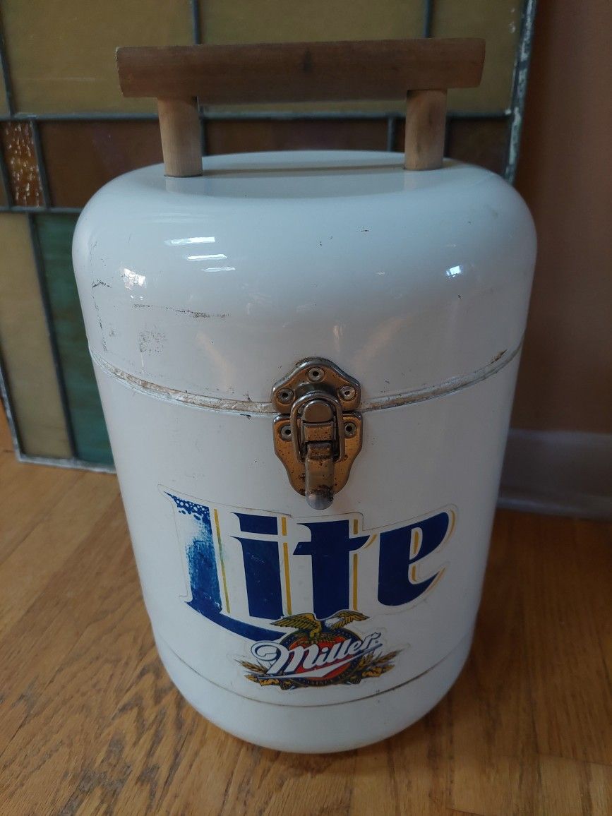 Cooler