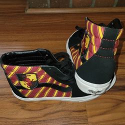 Vans.  ( Harry Potters )